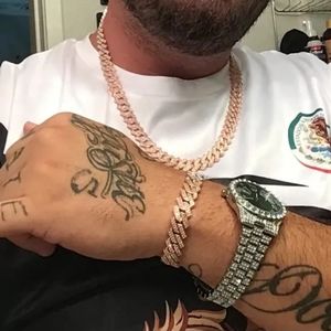 Beautiful 2-pc Cuban Link Necklace & Bracelet Combo